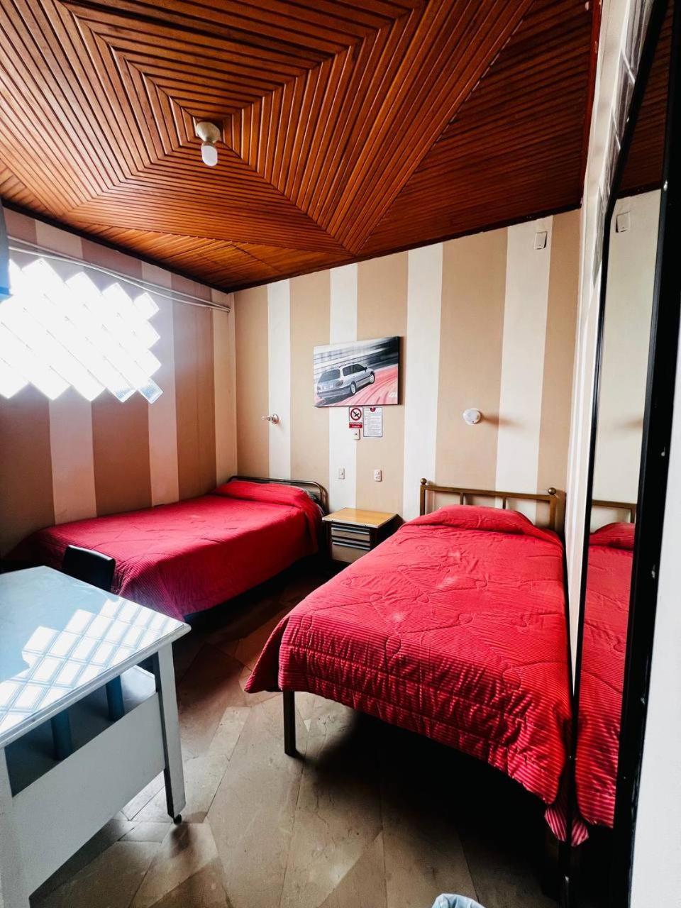 Hotel Metropolitano Loja Zimmer foto