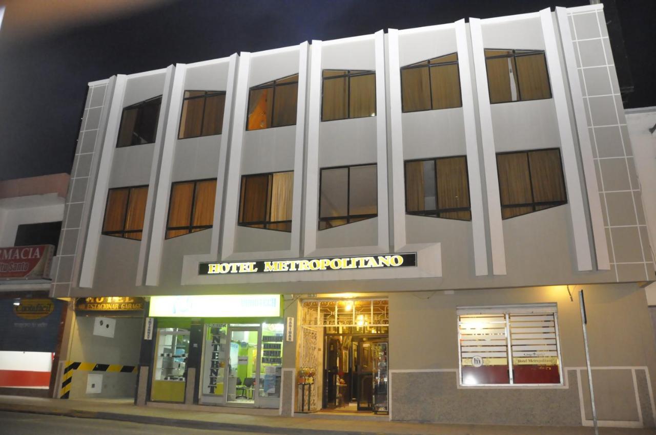 Hotel Metropolitano Loja Exterior foto